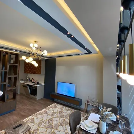 Apartamento Merkezi Ve Huzurlu Istambul