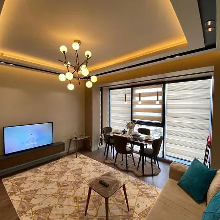 Apartman Merkezi Ve Huzurlu Isztambul