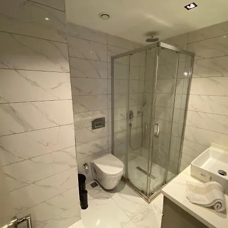 Merkezi Ve Huzurlu Appartement Istanboel